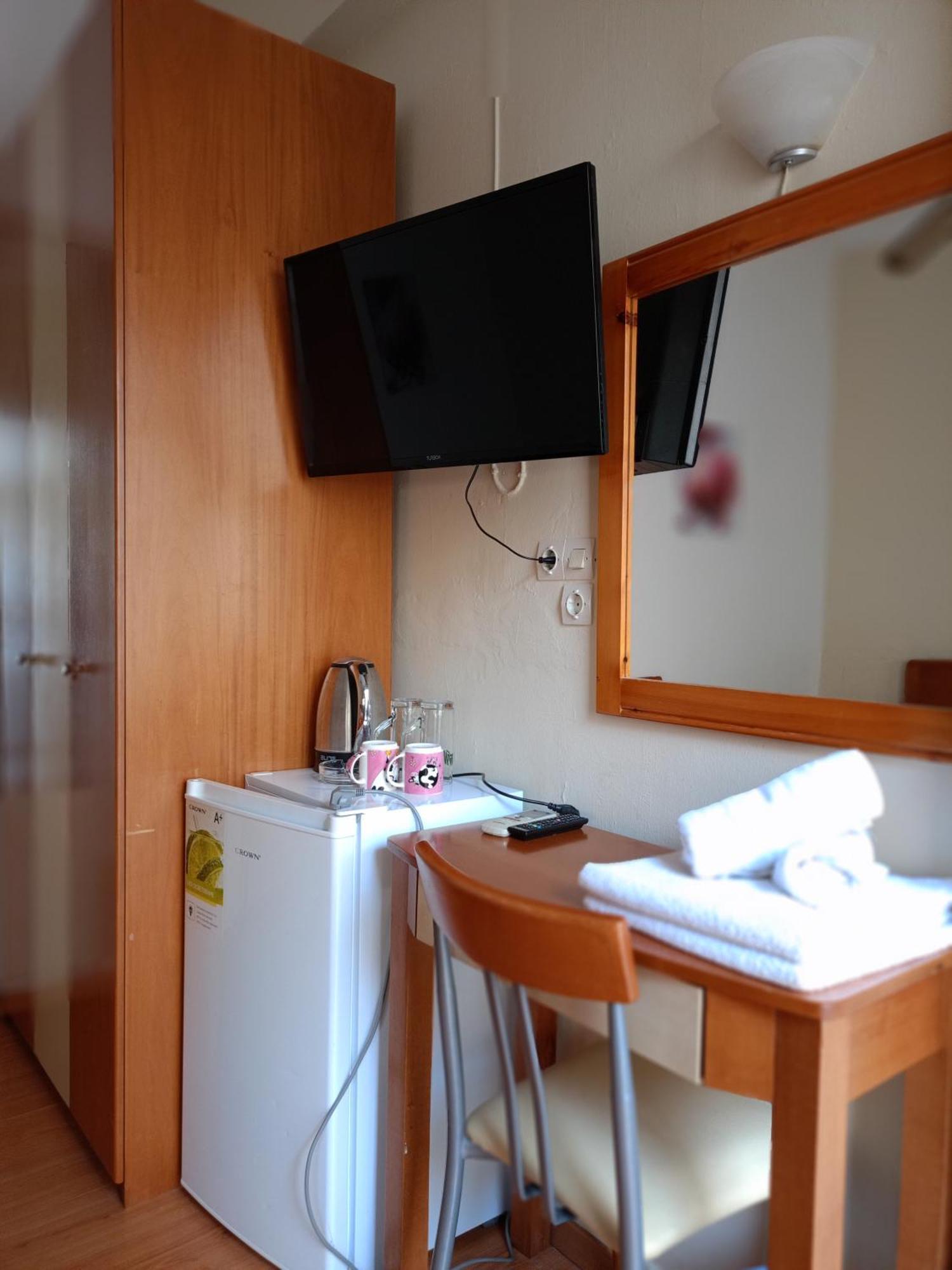 Efstratios Hotel Loutra Edipsou  Værelse billede