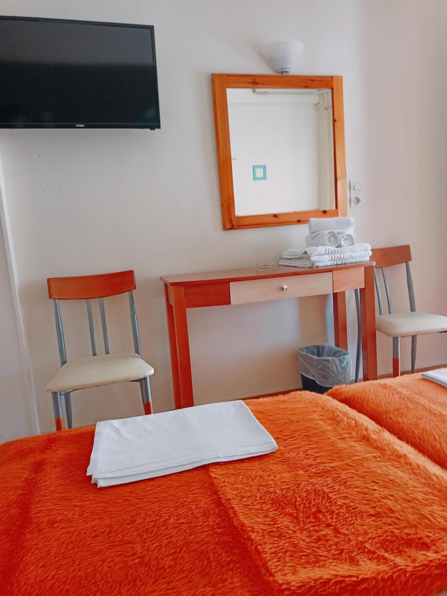 Efstratios Hotel Loutra Edipsou  Værelse billede