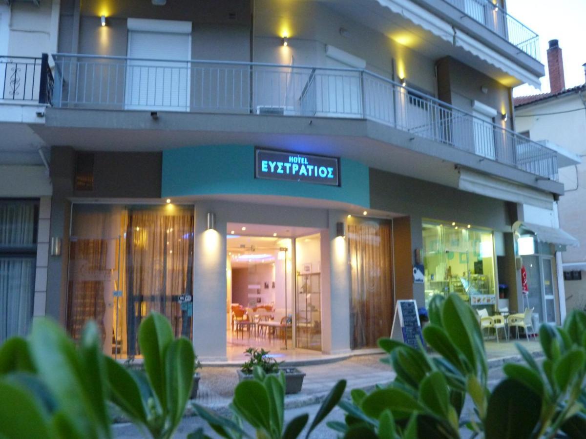 Efstratios Hotel Loutra Edipsou  Eksteriør billede